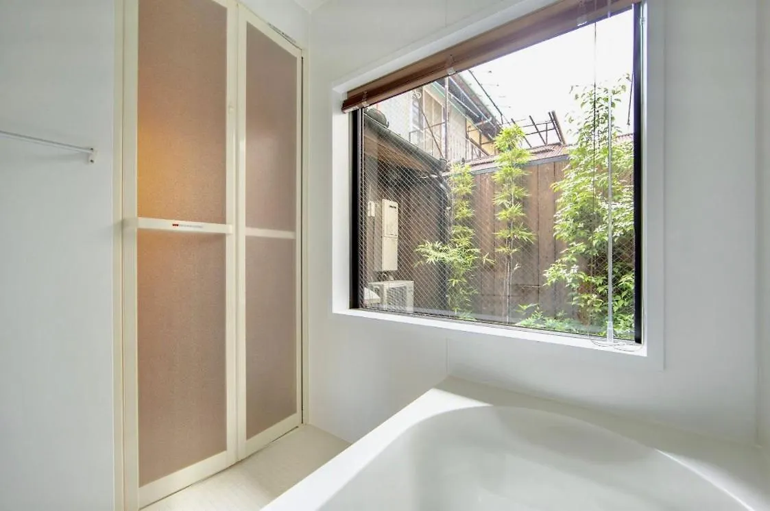 Holiday home Tsurui Nijo 鶴居二条 Villa Kyoto Japan
