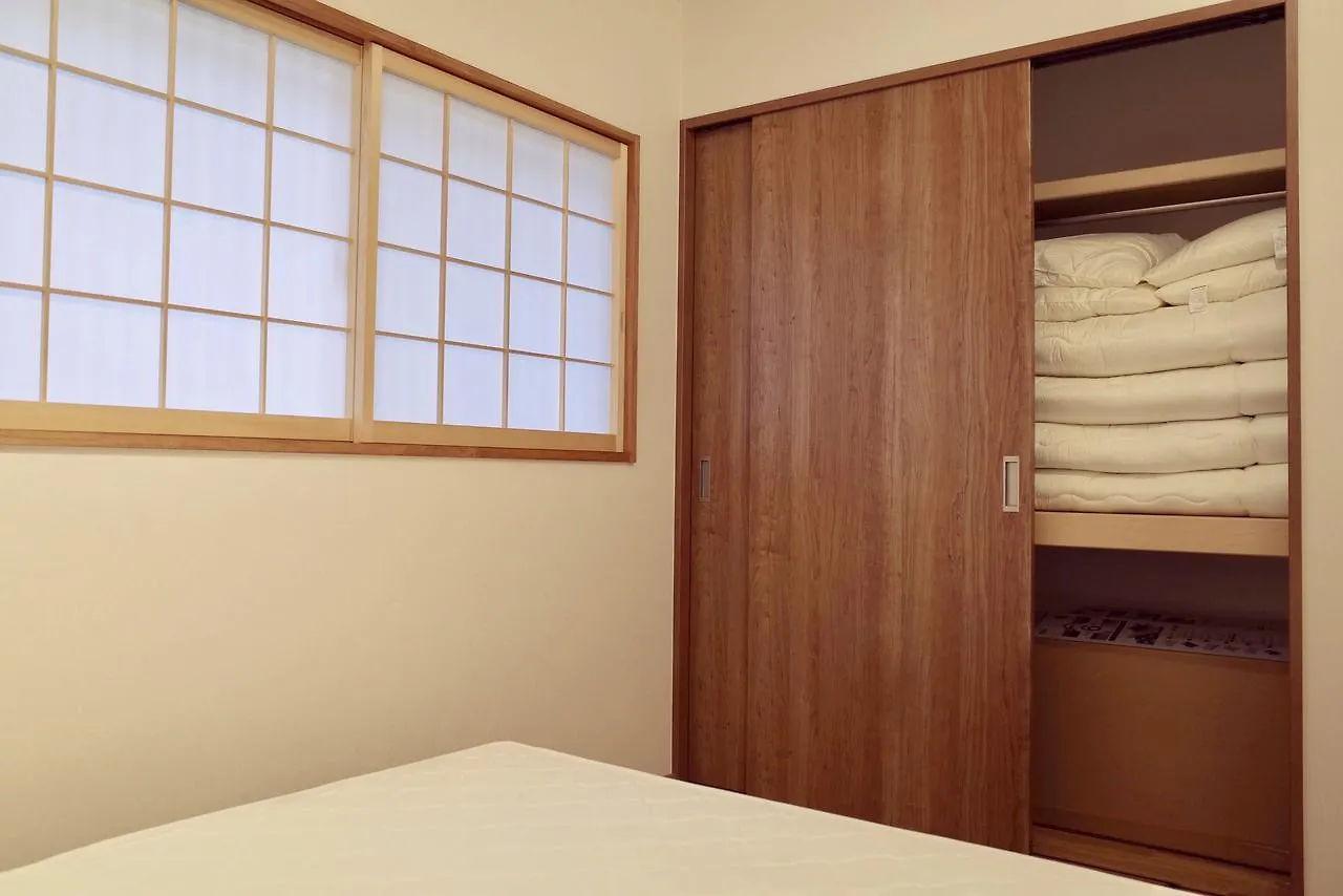 Tsurui Nijo 鶴居二条 Villa Kyoto